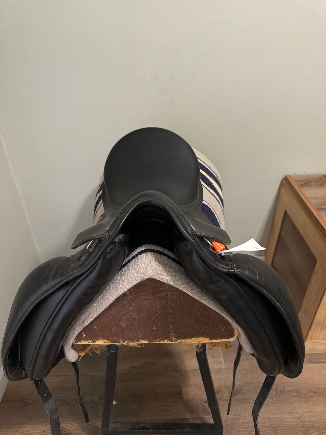 17” Prestige 2000 Dressage Saddle