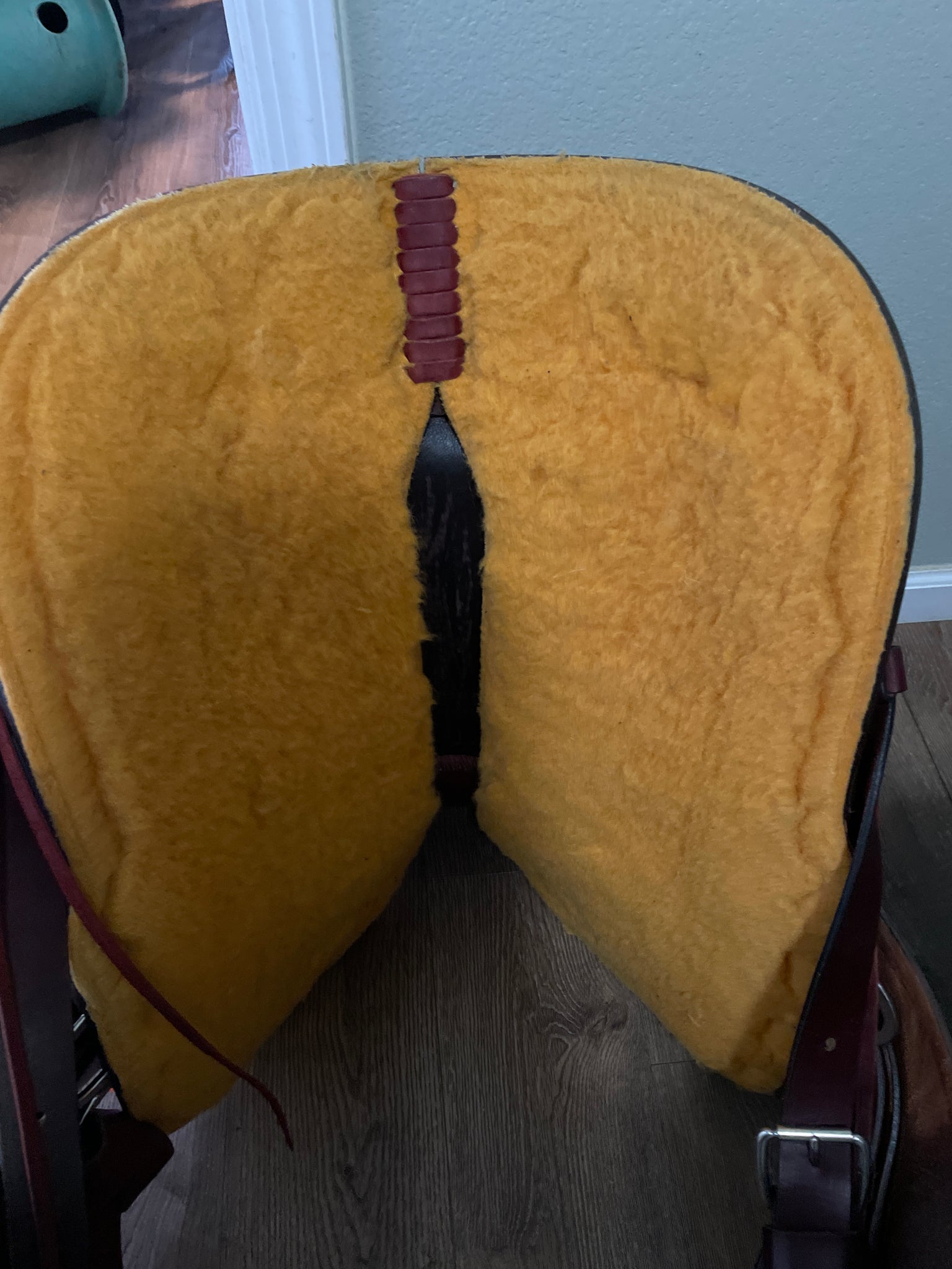 17” Crates Western Saddle A Little Bit Used Tack Shop