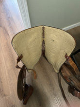 Load image into Gallery viewer, 15” Textan Hereford Western Saddle