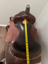 Load image into Gallery viewer, 16” Circle Y Barrel Saddle