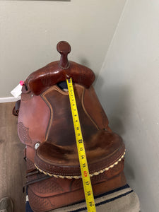 15” Dakota Barrel Saddle