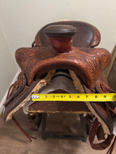 Load image into Gallery viewer, 15” Western Saddle