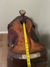 Load image into Gallery viewer, 16” Circle Y Equitation Western Saddle