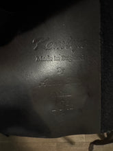 Load image into Gallery viewer, 18.5” Adam Ellis Dressage Saddle