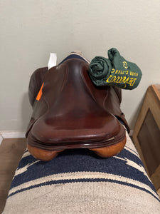 17.5” Devoucoux Biarritz 2A Jump Saddle