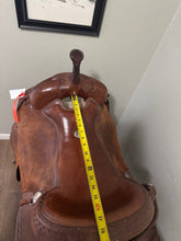 Load image into Gallery viewer, 17” McDaniels Barrel Saddle