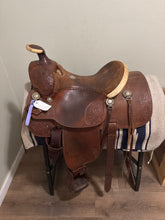 Load image into Gallery viewer, 14.5” Art Hugenburger Western Saddle