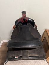 Load image into Gallery viewer, 16.5” Abetta Hybrid Western Saddle XX