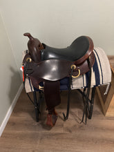 Load image into Gallery viewer, 17.5” Parelli Western Saddle