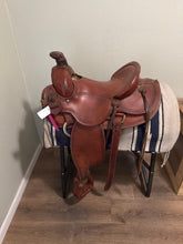 Load image into Gallery viewer, 15.5” Tom Thomason Rope Saddle