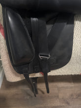 Load image into Gallery viewer, 17” Ideal Tonishia Dressage Saddle
