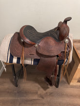 Load image into Gallery viewer, 15” Simco Western Saddle