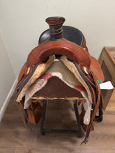 Load image into Gallery viewer, 16” Dakota Roper Western Saddle
