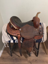 Load image into Gallery viewer, 15” Scott Thomas Trophy Western Barrel Saddle