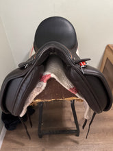 Load image into Gallery viewer, 17.5” Custom Steffen Peters Advantage Dressage Saddle