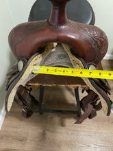 Load image into Gallery viewer, 16” Hereford Western Saddle