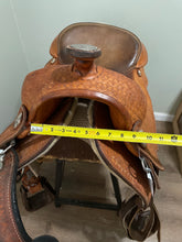 Load image into Gallery viewer, 15” Orthoflex Western Saddle