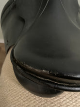 Load image into Gallery viewer, 16.5” Courbette Dressage Saddle