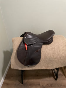 16.5” Dover Pro Ride Synthetic Jump Saddle