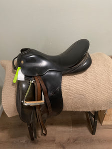 18" Rembrandt Dressage Saddle