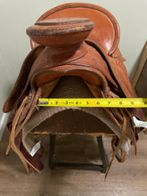 Load image into Gallery viewer, 14” Kauai Paniolo Western Saddle
