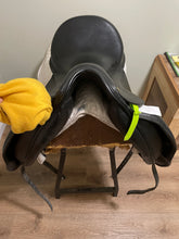 Load image into Gallery viewer, 17” Revere Domina Dressage Saddle