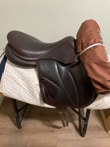 18” Voltaire Lexington  Jump Saddle Monoflap