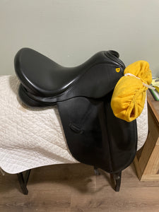 17” Revere Domina Dressage Saddle