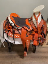 Load image into Gallery viewer, 15” Spanish Parade Saddle
