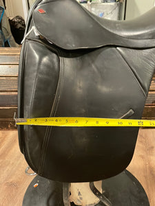 18 Laser Dressage