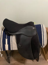 Load image into Gallery viewer, 18” Thorogood Synthetic Dressage Saddle