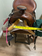 Load image into Gallery viewer, 15” Synergist West End Endurance Saddle