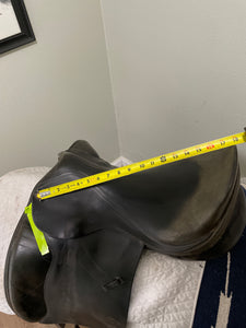 18” Jaguar Dressage Saddle