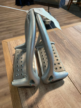 Load image into Gallery viewer, Lorenzini Stirrups