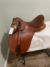 Load image into Gallery viewer, 14” Syd Hill Australian Saddle