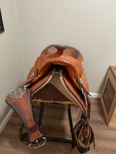 Load image into Gallery viewer, 15” Orthoflex Western Saddle