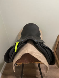 18” Baines Dressage Saddle