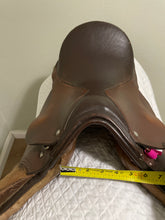 Load image into Gallery viewer, 15&quot; All Purpose English Saddle
