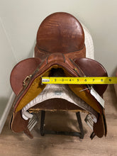 Load image into Gallery viewer, 14” Syd Hill Australian Saddle