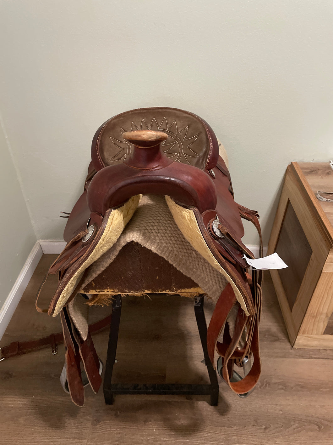 15” Circle Y Trail Western Saddle