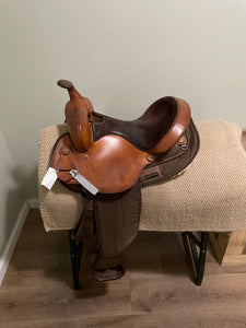 13.5” Fabtron Hybrid Western Saddle