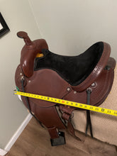 Load image into Gallery viewer, 16” Dakota Western/ Endurance Saddle