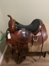 Load image into Gallery viewer, 16” Reinsman Western Saddle