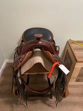 Load image into Gallery viewer, 17” Parelli Western Saddle
