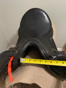 17.5” Dresch Monoflap Dressage Saddle