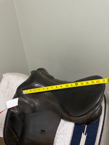 17” Hippostar Dressage Saddle