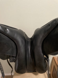 17.5” Schleese Dressage Saddle