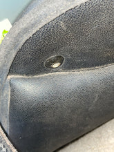 Load image into Gallery viewer, 17” Wintec Dressage Saddle