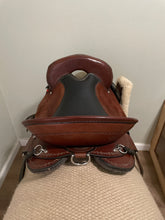Load image into Gallery viewer, 17” Dixieland Endurance Saddle