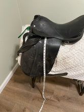 Load image into Gallery viewer, 16” Ascot Dressage Saddle